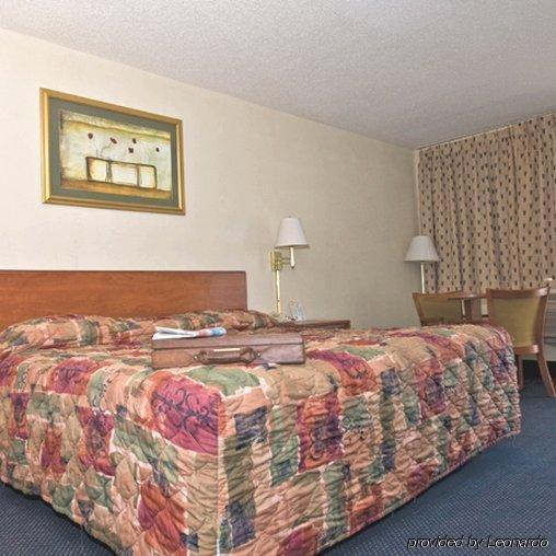Regency Travel Inn Hayti Cameră foto