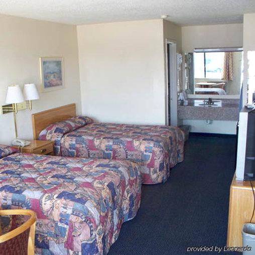 Regency Travel Inn Hayti Cameră foto